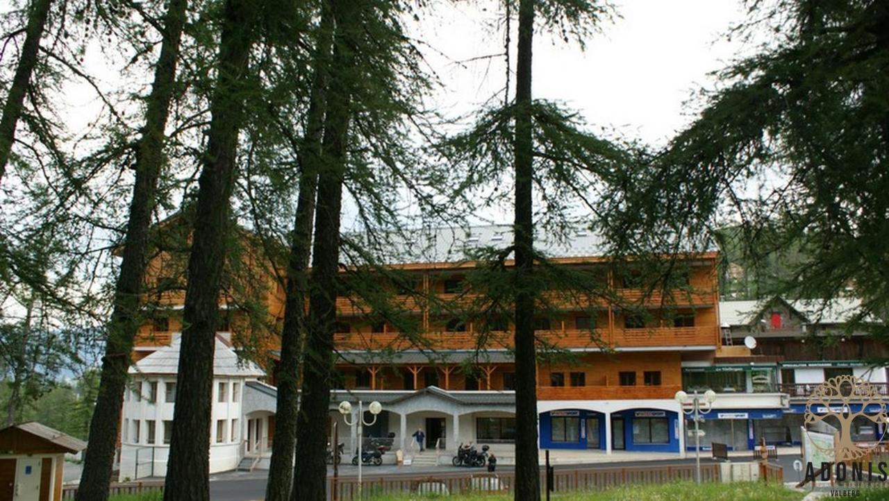 Adonis Valberg Exterior foto